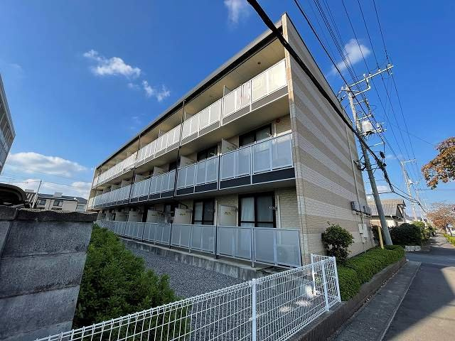 レオパレスソレーユ　Ⅱの外観