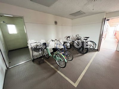 【その他共用部分】 | 高井戸永谷マンション | 自転車置き場