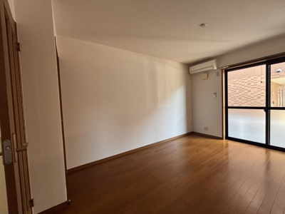 【内装】 | モンテテール額原