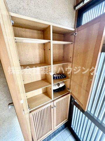 垣内町借家の収納