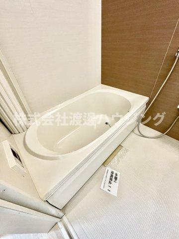 アンプルールフェール今津の浴室