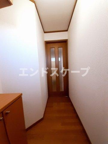 プチシャン・ヴィラの玄関|高崎、前橋のお部屋探しはエンドスケープまで！お客様の理想お聞かせ下さい♪