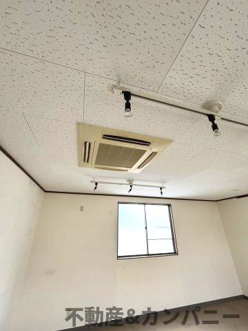 畑寺4丁目の2階建店舗　松山市畑寺4丁目売店舗のその他|エアコン