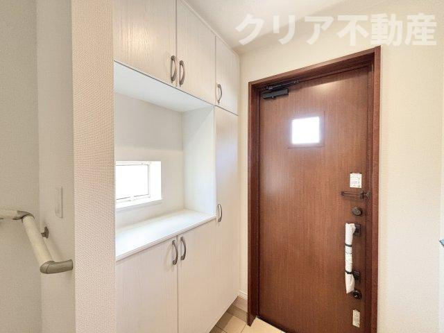 【玄関】 | 高崎市石原町新築　全室南向き♪