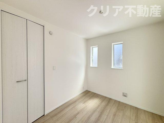 【洋室】 | 高崎市石原町新築　全室南向き♪