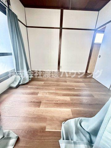 萱島東3丁目一戸建の洋室