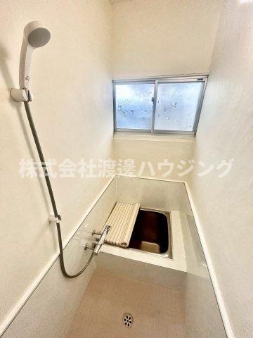 萱島東3丁目一戸建の浴室