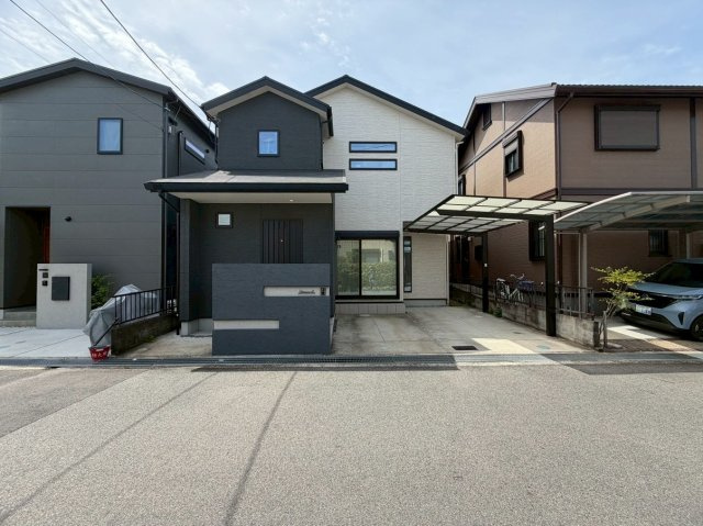城陽市寺田今堀中古戸建の外観