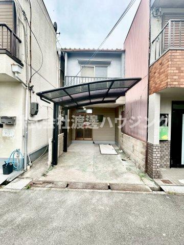 生野区巽南2丁目テラスハウスの駐車場