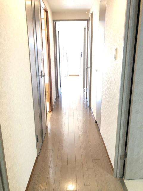 ライオンズプラザ平塚見附町のロビー