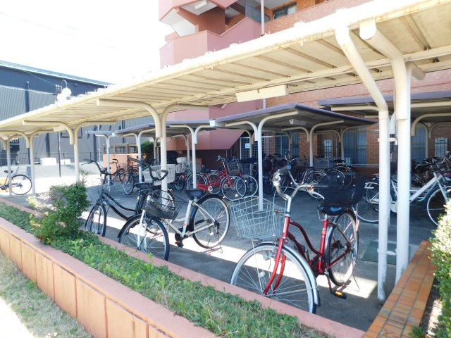 稲沢市稲葉４丁目の中古マンションの駐輪場|◇駐輪場◇