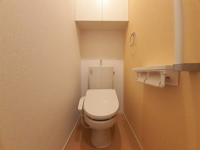 エム・ケイ・ワンのトイレ|落ち着いたトイレです