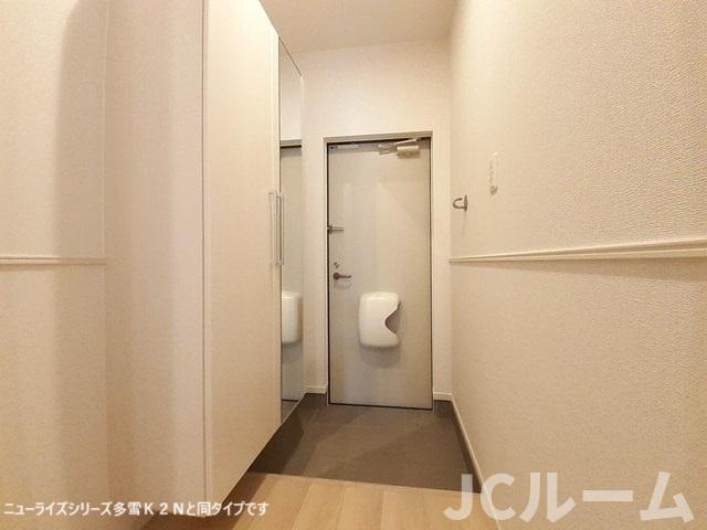 ベル　パトリ　Ｂの玄関