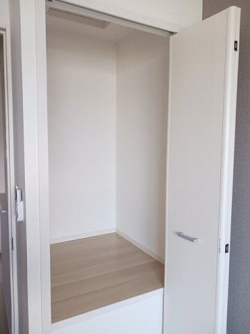 レヴリ　Ⅱの収納