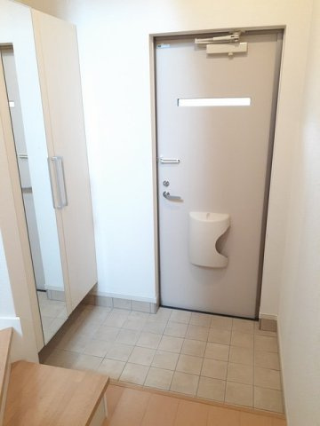 エスポワールＤの玄関