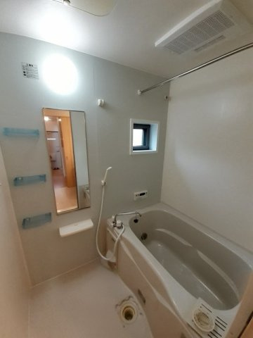 エスポワールＤの浴室