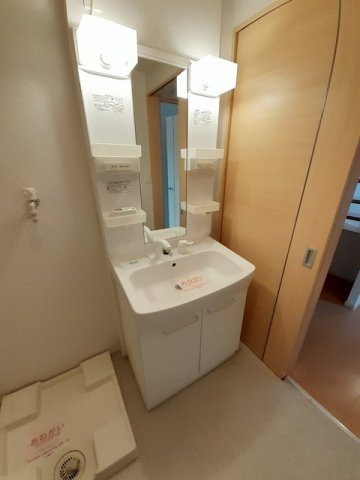 エスポワールＤの洗面所