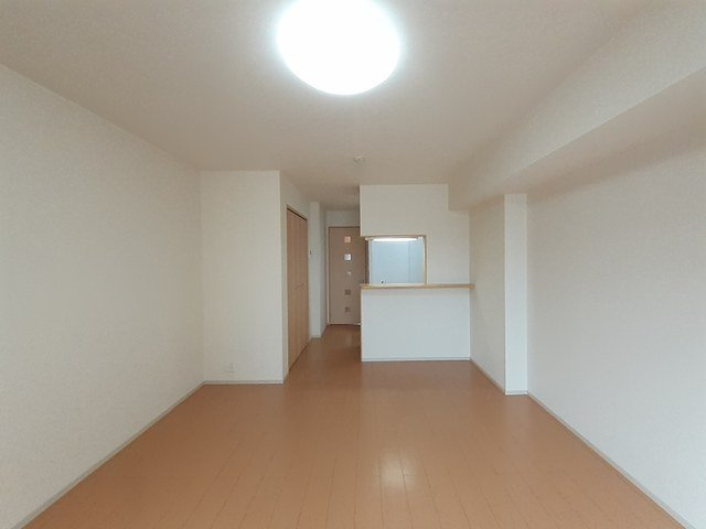 アルナージュの内装