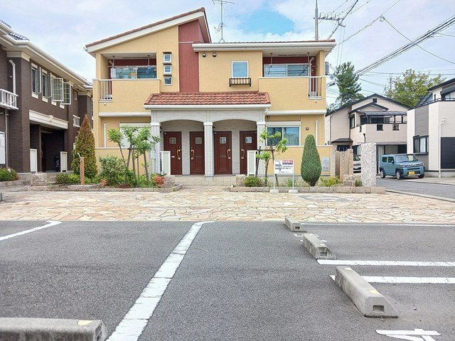 カーサ・アレグレの駐車場