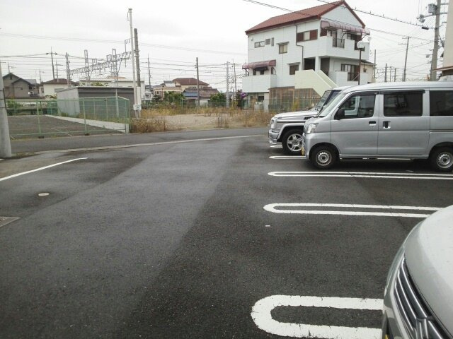 ステイションランドナガタキの駐車場