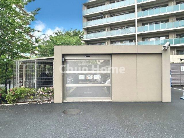 レジデントプレイス西葛西の駐輪場|駐輪場もオートロック