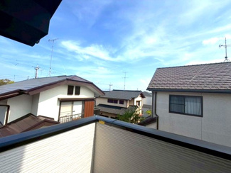【展望】 | 龍ケ崎市松葉 | 開放感のある眺望が魅力の物件です。日当たり・通風ともに良好で、室内にいながらも広がりを感じられる快適な住環境となっております。
