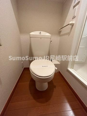 レオパレスカサグランデのトイレ|ゆったりとした空間のトイレです