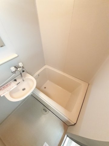 熊本市東区西原１丁目の賃貸マンションの浴室|日々の暮らしに欠かせないお風呂です