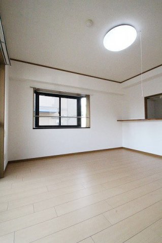 熊本市東区神園２丁目の賃貸マンションの居間・リビング|使いやすい居間です