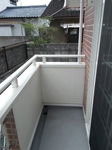 熊本市中央区坪井５丁目のアパートのバルコニー|落ち着いた時間を過ごせるバルコニーです