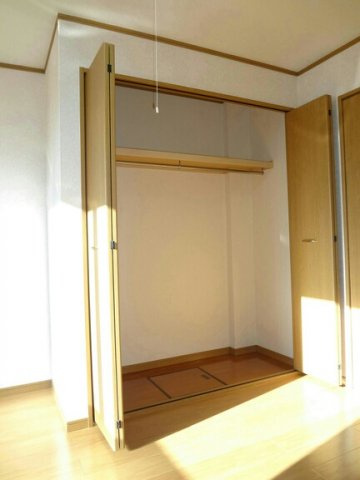 熊本市北区龍田４丁目のアパートの収納|こまごまとしたものを収納できそうですね