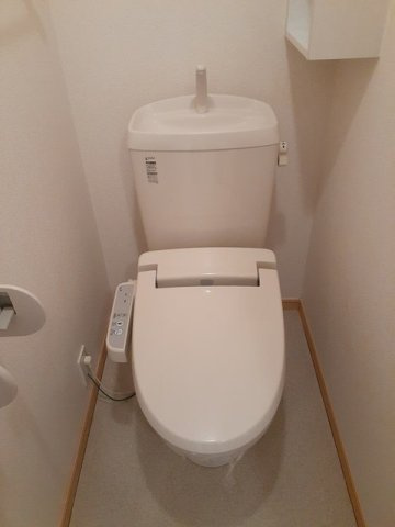 熊本市北区大窪２丁目のアパートのトイレ|シンプルで使いやすいトイレです