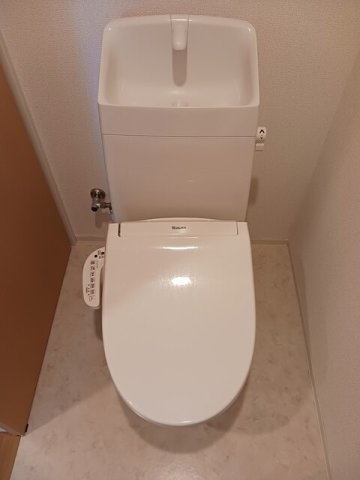 熊本市北区龍田１丁目のアパートのトイレ|トイレです