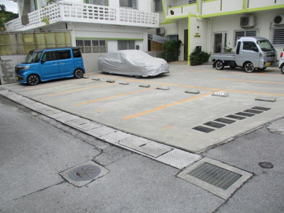 【駐車場】 | PLUS