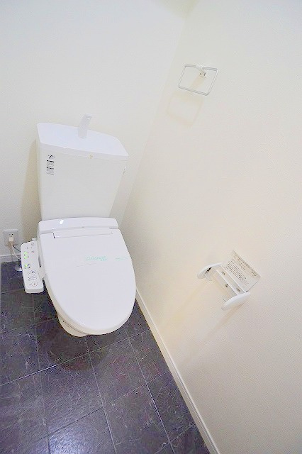 Maisonetic大学病院東のトイレ| ※写真は同シリーズです。室内は現状を優先とします。
