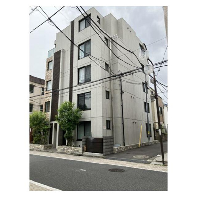 【外観】 | Libre西荻窪 | 鉄筋コンクリート造のがっちりとした建物。
