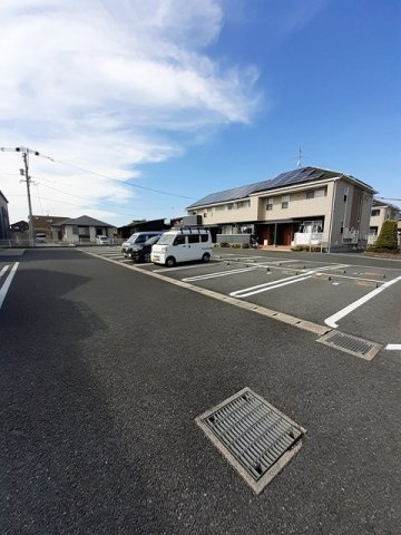 サンガーデンＡの駐車場