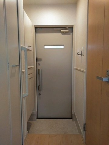 Ｆｏｒｅｓｔ成増の玄関