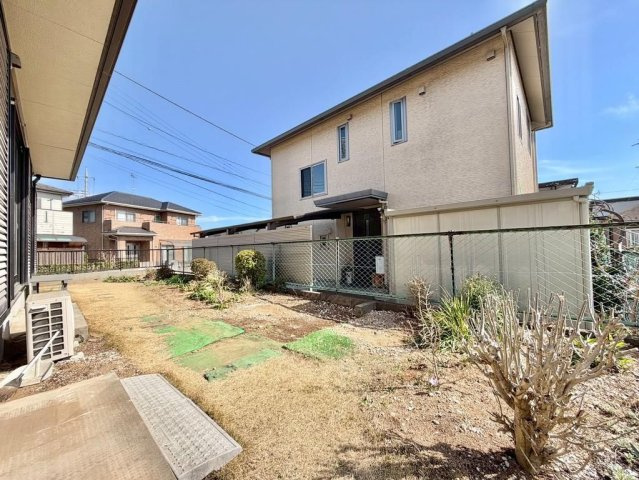 入間市宮寺　中古戸建の庭