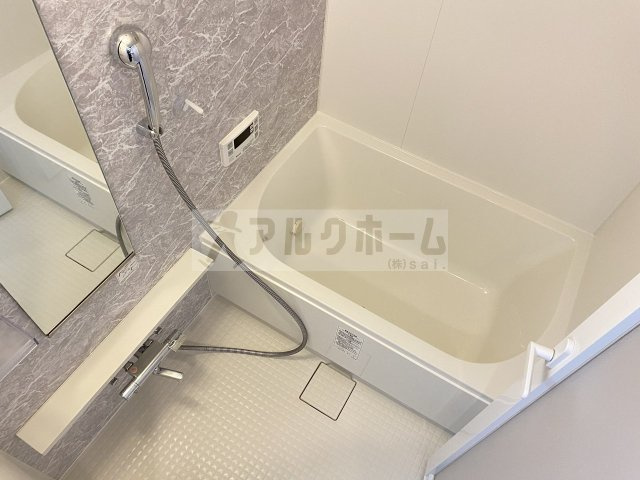 ハイムかずやの浴室