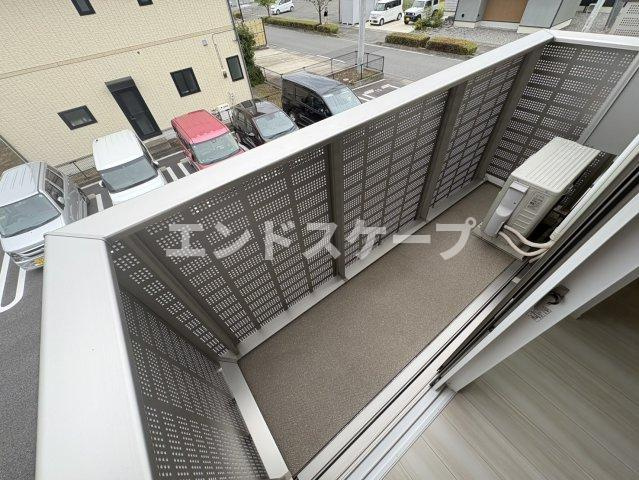 ガーベラのバルコニー|高崎、前橋のお部屋探しはエンドスケープまで！お客様の理想お聞かせ下さい♪