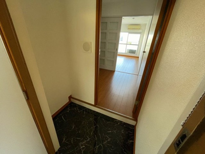 【玄関】 | 大宝菱屋西ロイヤルハイツ