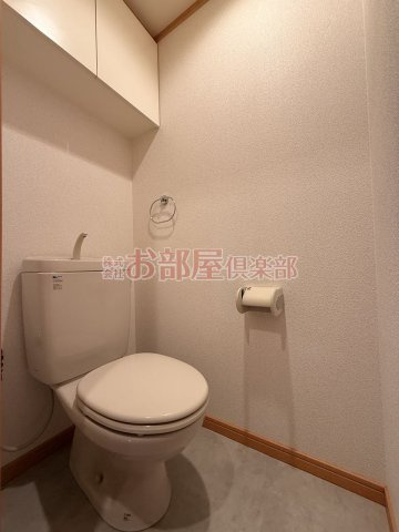 プロニティ風雅Bのトイレ|落ち着いたトイレです