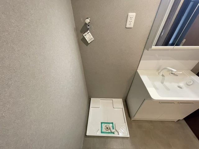 広島市南区東雲本町１丁目の賃貸マンションの洗面所