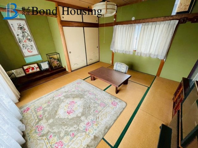南向きで陽当たり良好　魚住町金ケ崎　中古戸建の和室