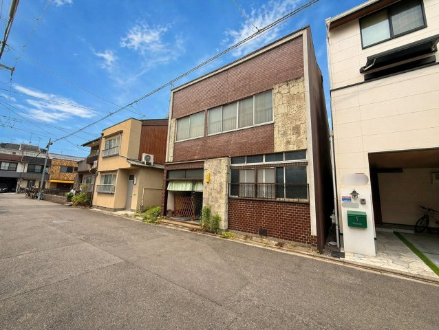 西ノ京中御門東町の前面道路含む現地写真