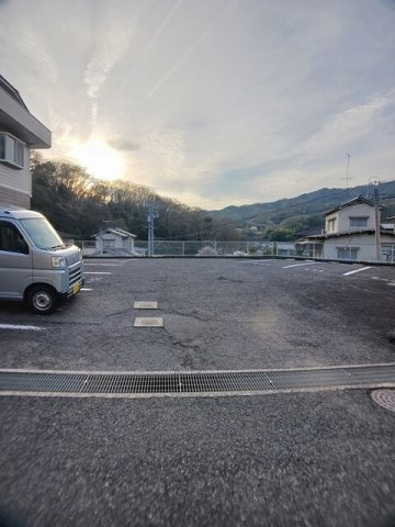 エルディム天王の駐車場|駐車場です