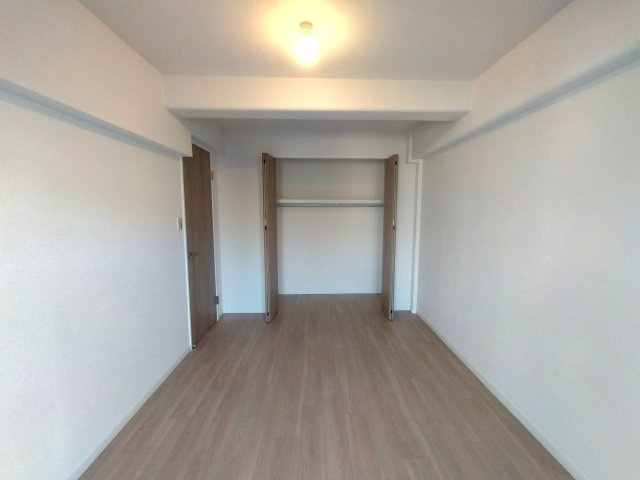 千里台スカイハイツC棟の洋室|広々とした洋室です