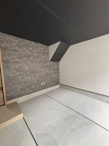 新築一戸建て　高槻市若松町の駐車場|カースペースがあります
