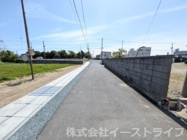 【新築戸建】　いわき市四倉町上仁井田2期　長期優良住宅の前面道路含む現地写真|北東側3.44ｍ公道